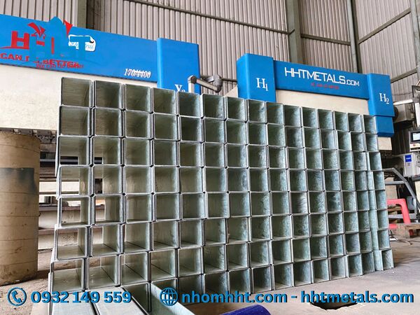 mua thép tấm ở đâu