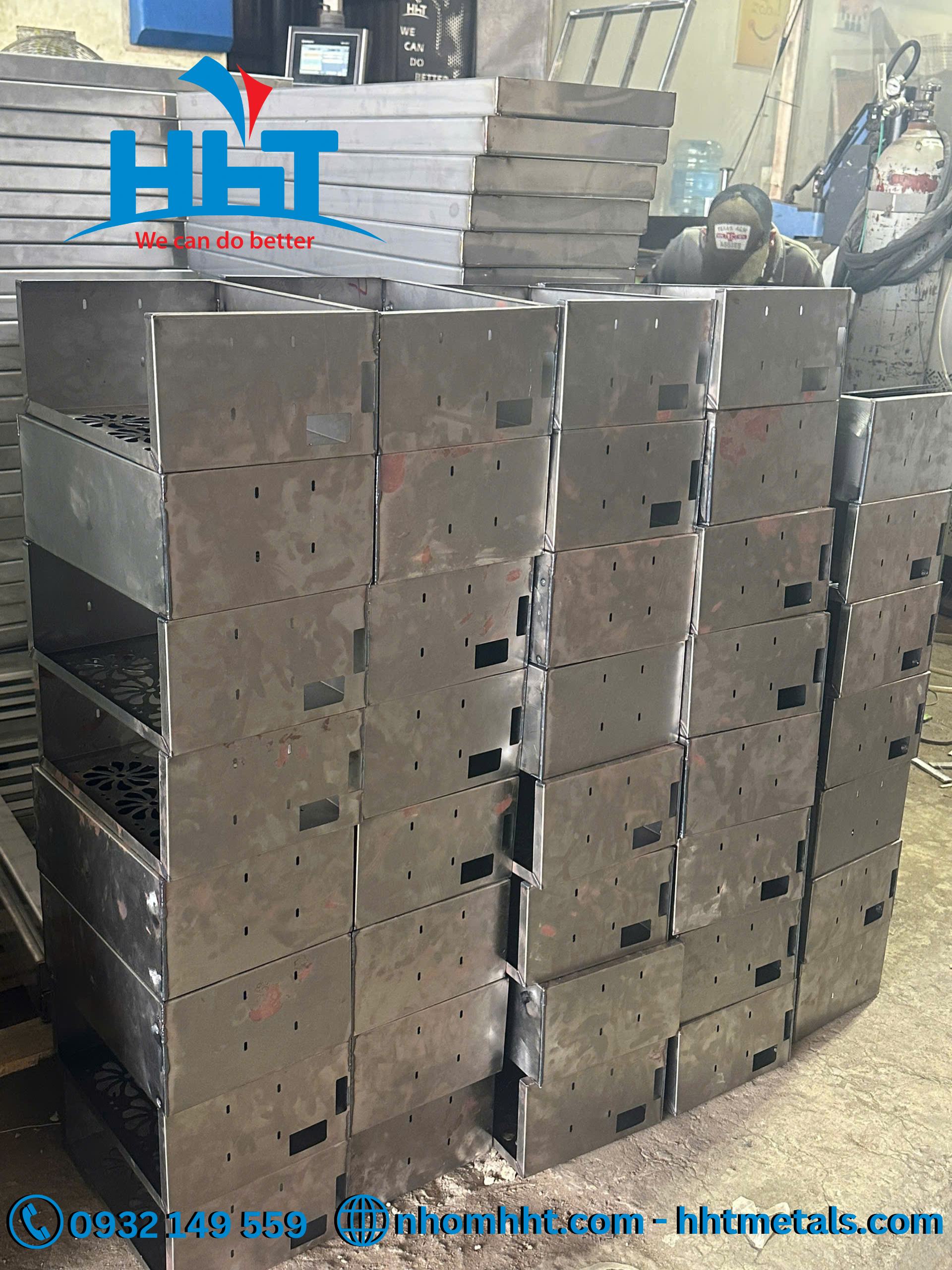 xướng cung cấp kim loại và gia công uy tín